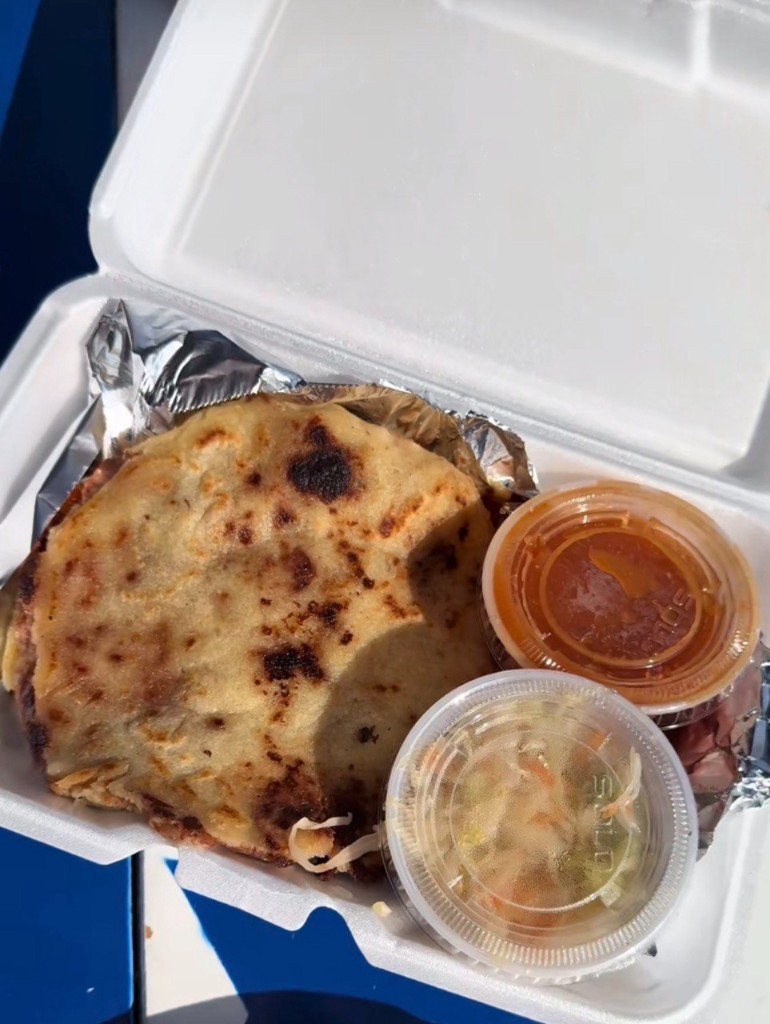Pupusas con curtido